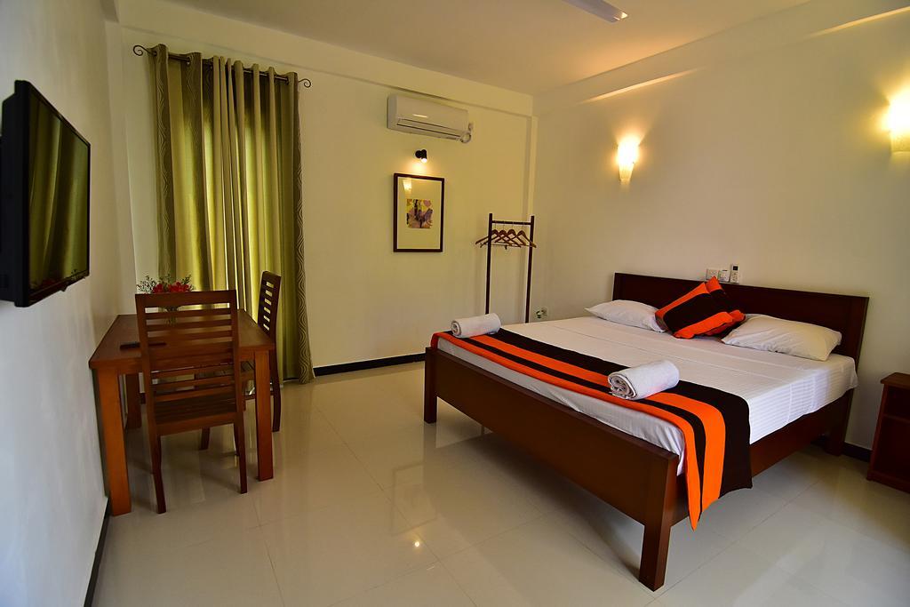 Park Lane 88 Apartments Negombo Luaran gambar