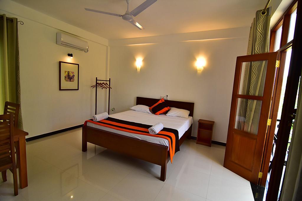 Park Lane 88 Apartments Negombo Luaran gambar