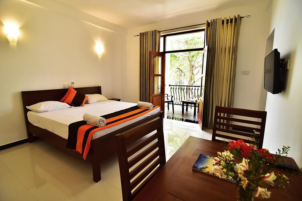 Park Lane 88 Apartments Negombo Luaran gambar