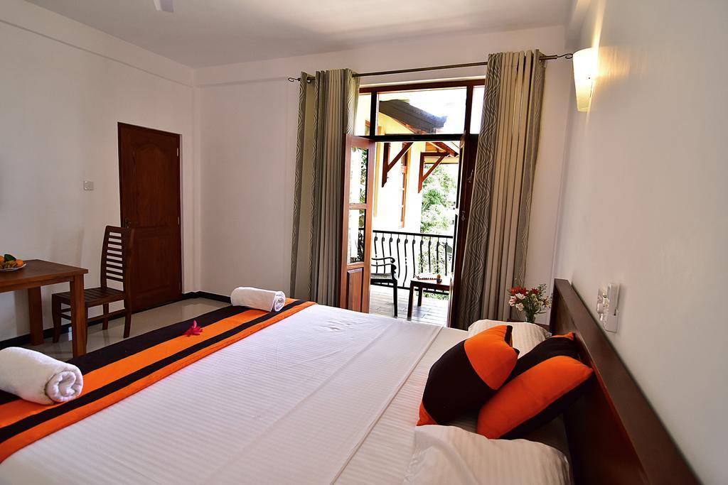 Park Lane 88 Apartments Negombo Luaran gambar